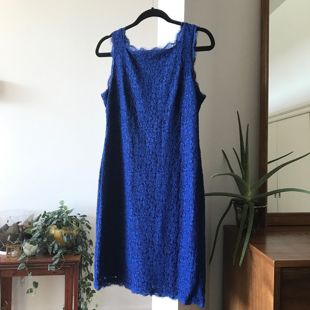 Sleeveless Lace Cocktail Sheath Dress